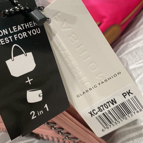 Fashion leather blush bag ad and wallet. - Picture 7 of 7